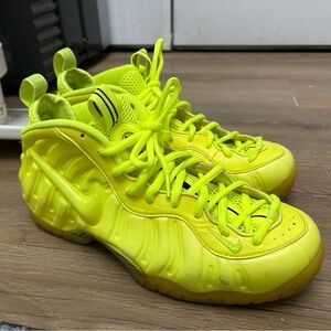 Mens Nike Air Foamposite Pro “Volt”